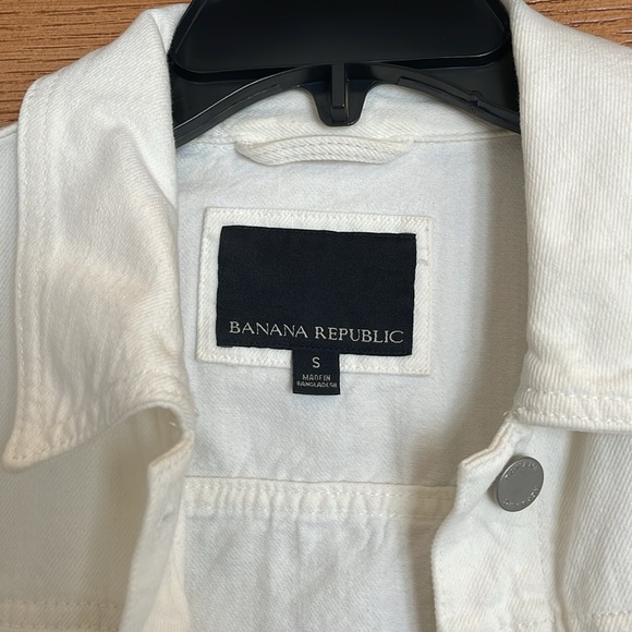 Banana Republic Denim Jacket - Picture 3 of 4